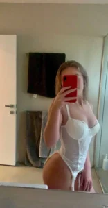 Nadia disponible sur Marseille, snap sexe discret