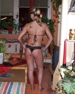 Célibataire discrète sur Toulouse, cherche plan